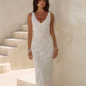 Runaway The Label- Amarna Maxi Dress